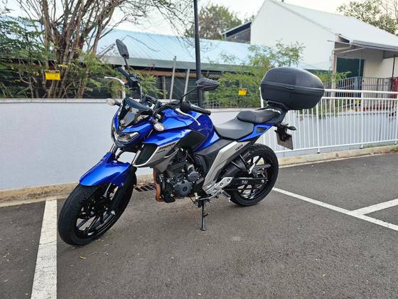 YAMAHA FZ25 FAZER ABS 